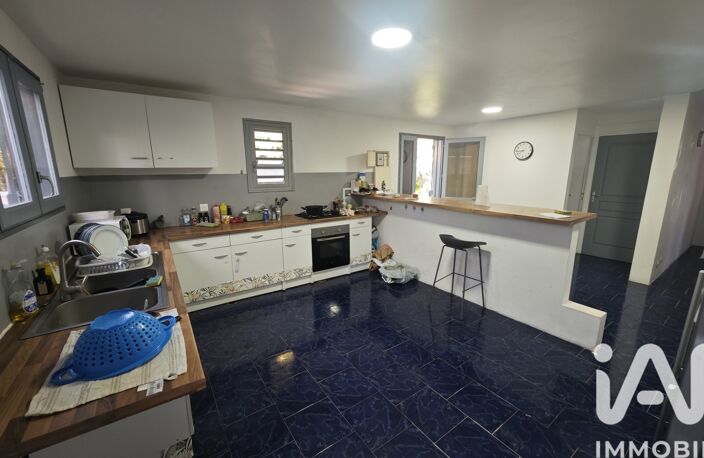Vente Maison/villa 6 pièces — photo 2