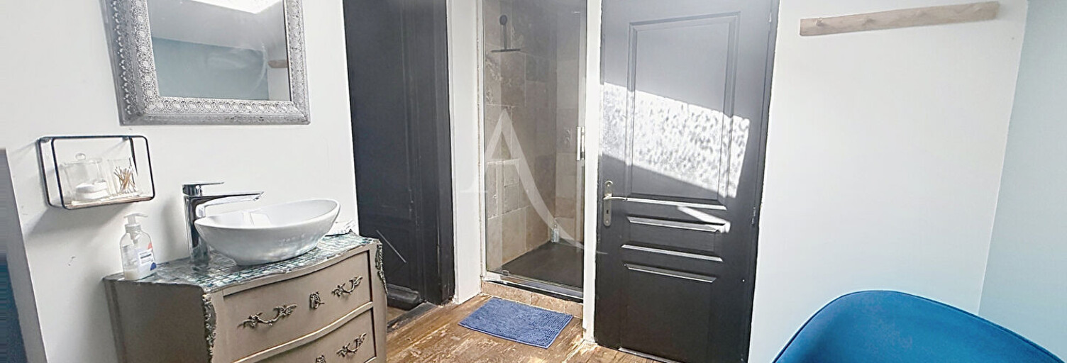 Immeuble  390 m² à vendre à Pau (64000)