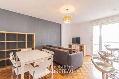 Appartement 2 pièces 864 €