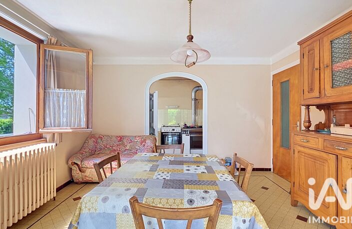 Vente Maison/villa 8 pièces — photo 2
