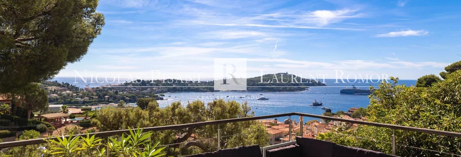 Maison 4 Pièces  m² à vendre à Villefranche-sur-Mer (06230)