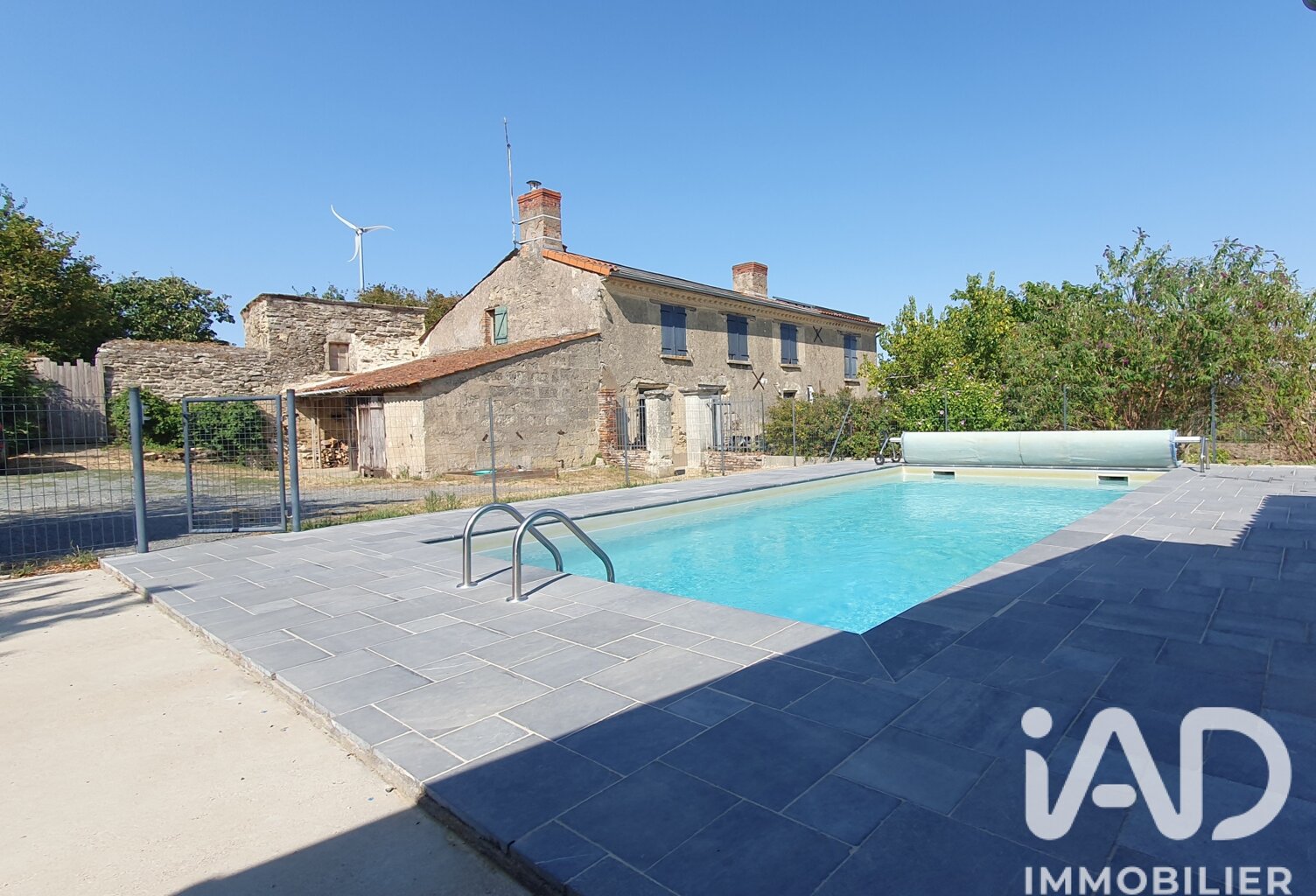 Vente Maison/villa 6 pièces — photo 1
