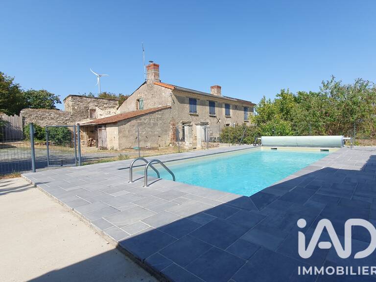 Vente Maison/villa 6 pièces — photo 1