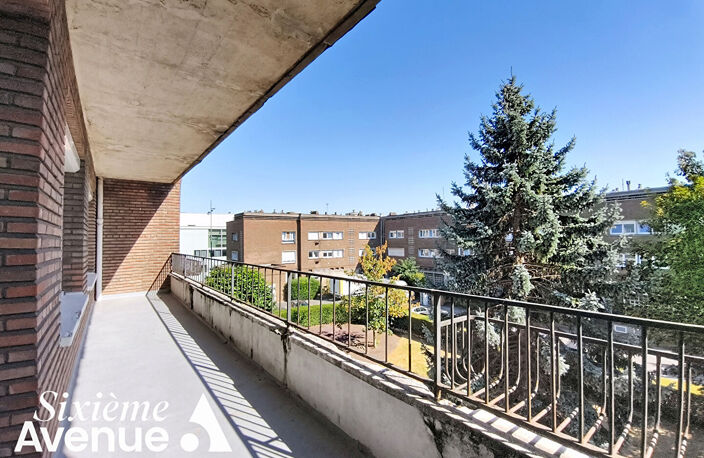 Appartement  CENTRE VILLE avec BALCON — photo 2