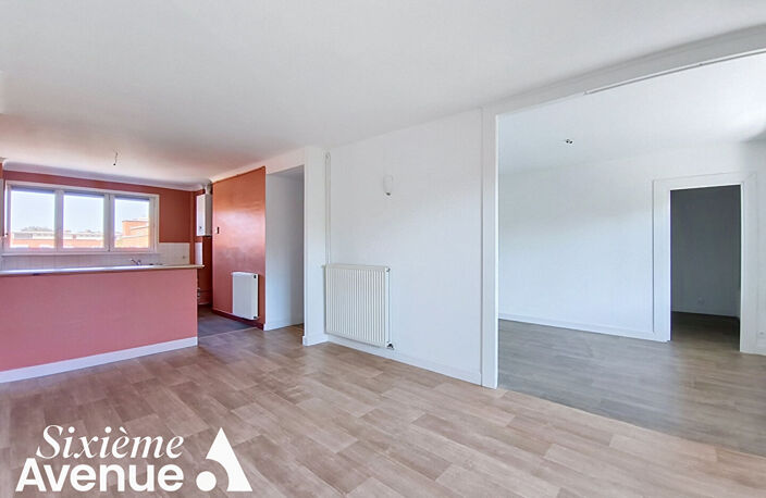 Appartement  CENTRE VILLE avec BALCON — photo 3