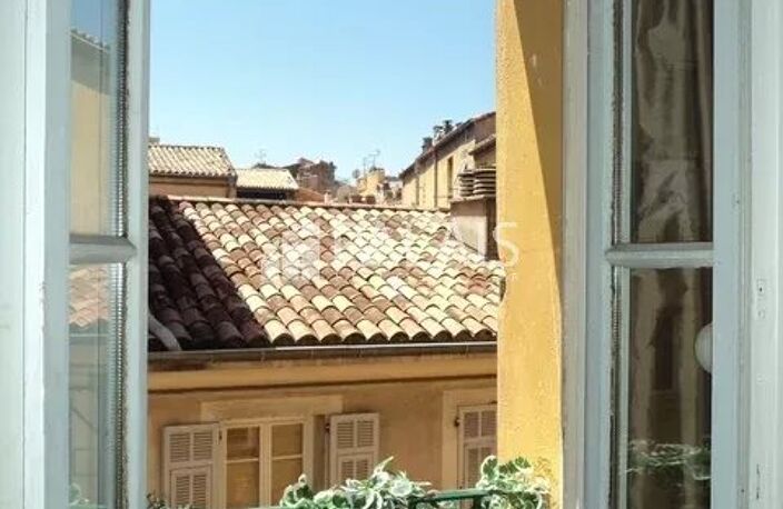Beau 2P lumineux au calme — photo 4