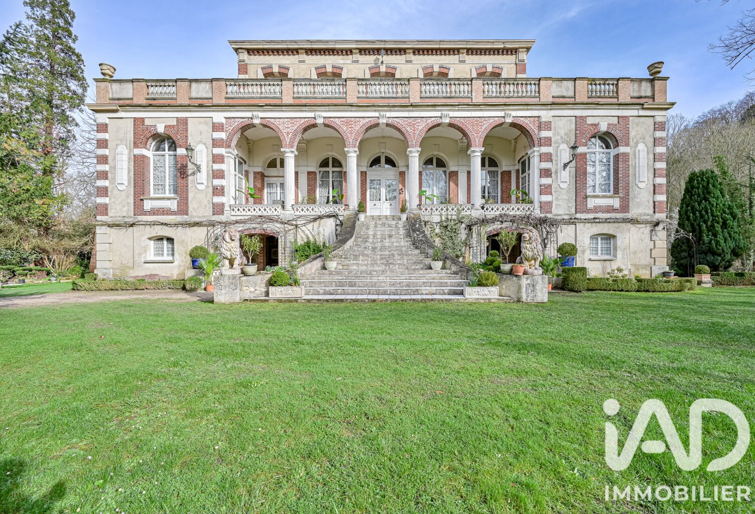 Vente Château 9 pièces — photo 1