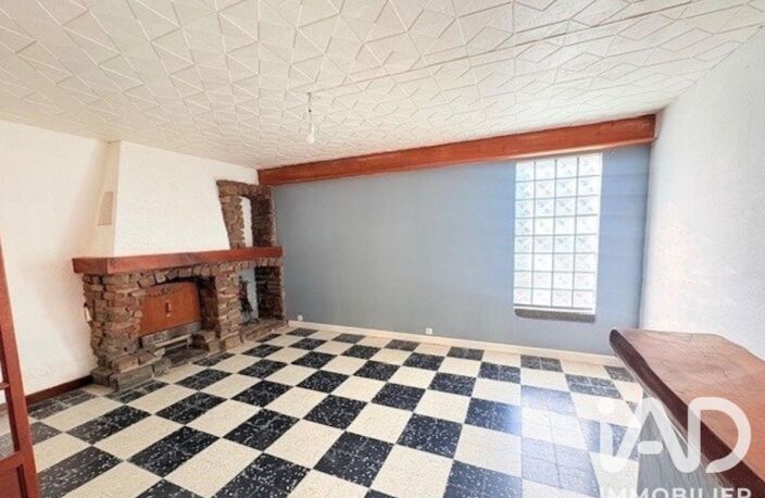 Vente Maison/villa 9 pièces — photo 2