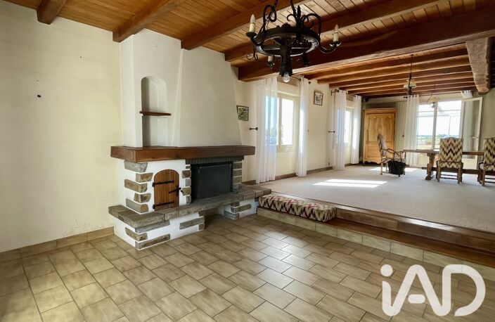 Vente Maison/villa 8 pièces — photo 3