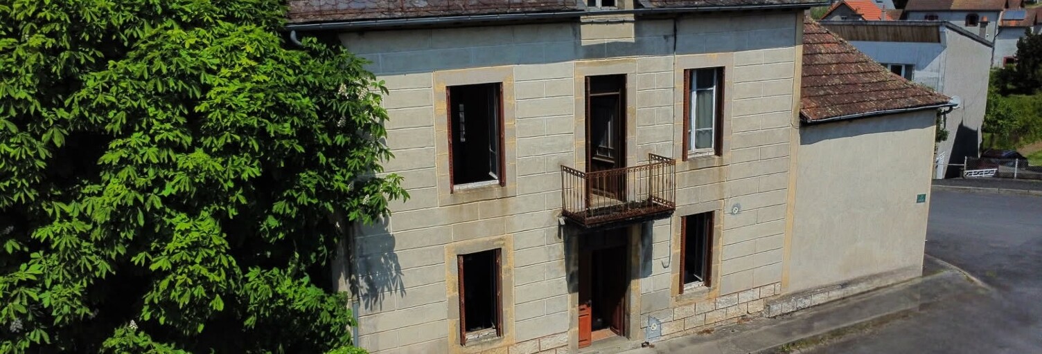 Maison 6 Pièces 105 m² à vendre à Ydes (15210)