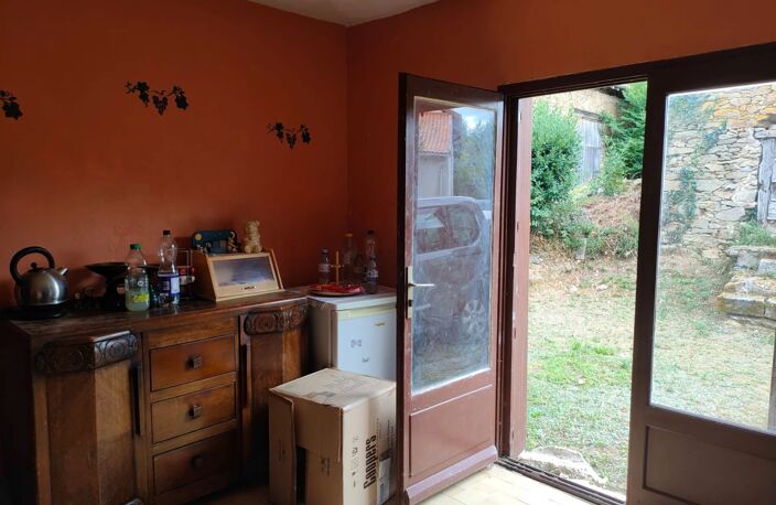 Charmante maison de village meublée à  rénover — photo 5