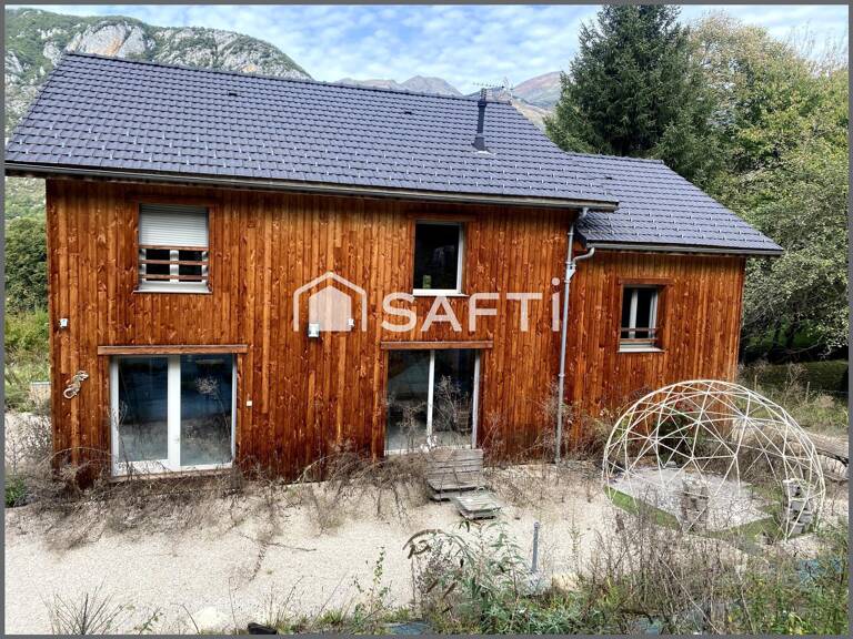 Maison d'architecte type chalet en pleine nature — photo 1