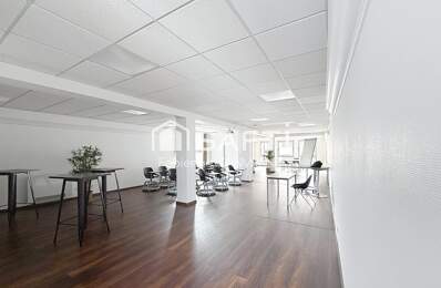 BUREAUX PROFESSIONNELS — photo du bien
