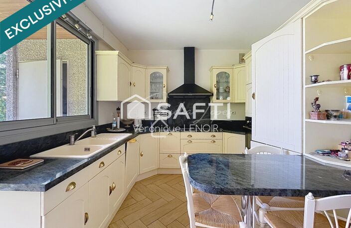 SAINT GRATIEN : superbe F4 de 103m2 avec TERRASSE — photo 4