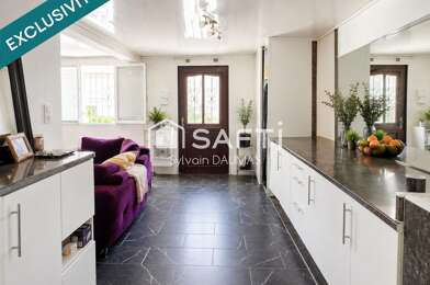 Appartement 4 pièces 220000 €