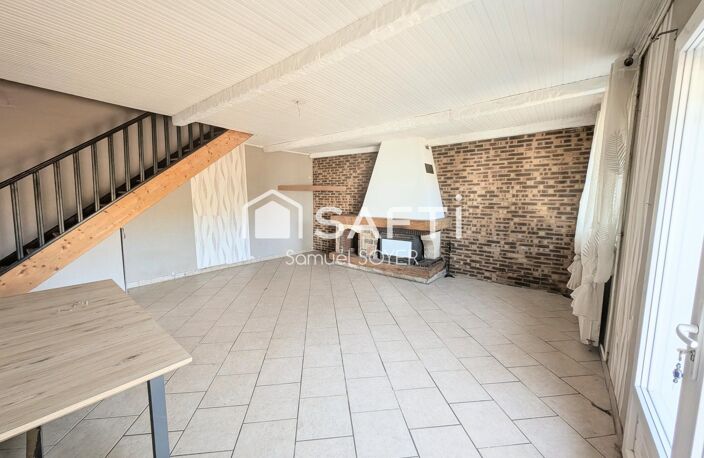 ENSEMBLE DE 2 HABITATIONS AVEC GARAGES ET JARDIN — photo 4
