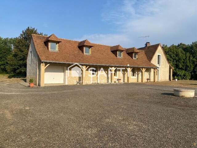 Longère de 202 m² à la campagne sur grand terrain — photo du bien