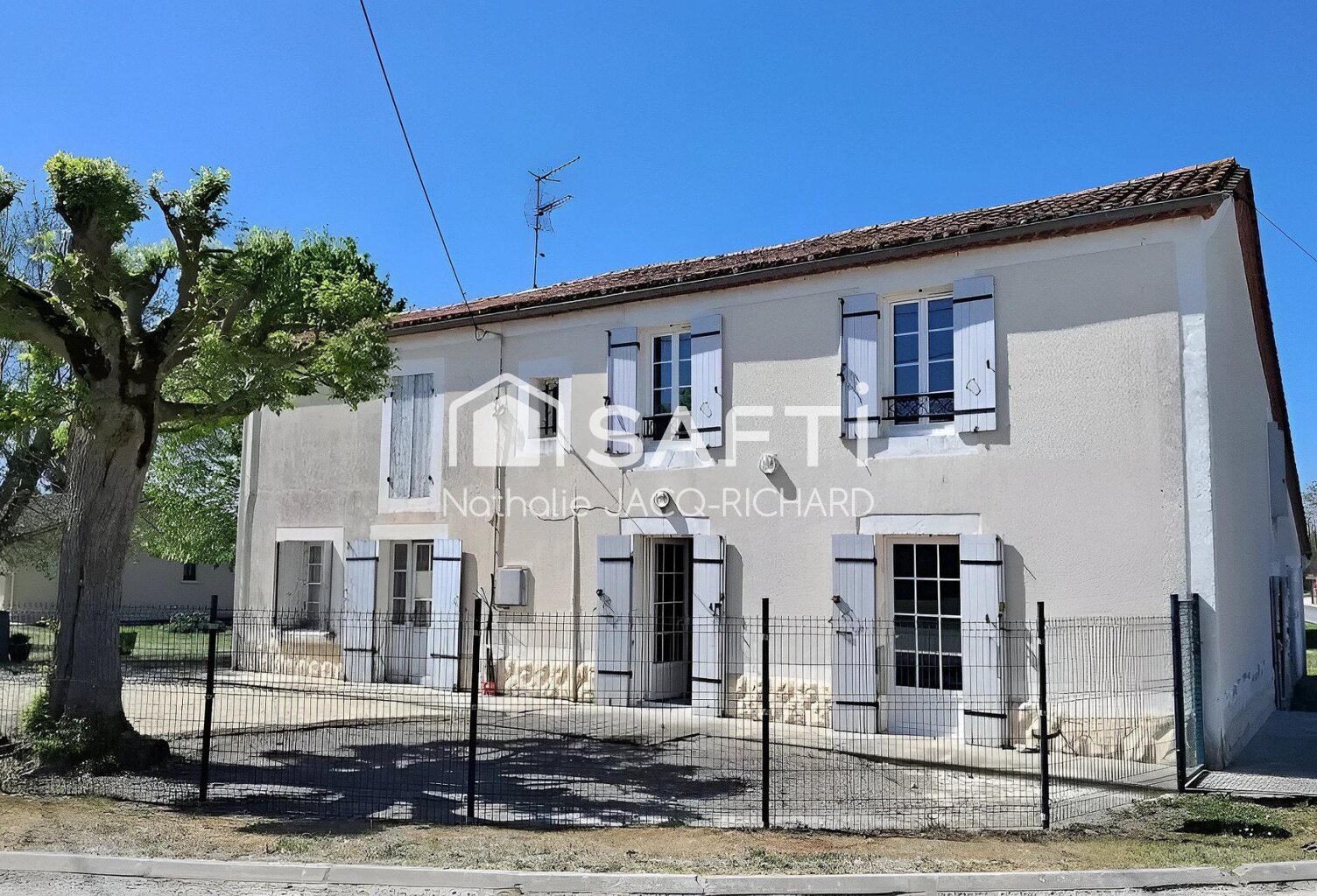 Maison de village - 116m² - Ribagnac 24240 — photo 1