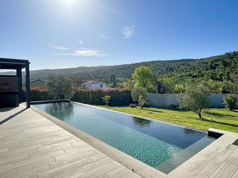 VILLA CONTEMPORAINE UNIQUE FACE A L'ALARIC — photo 1