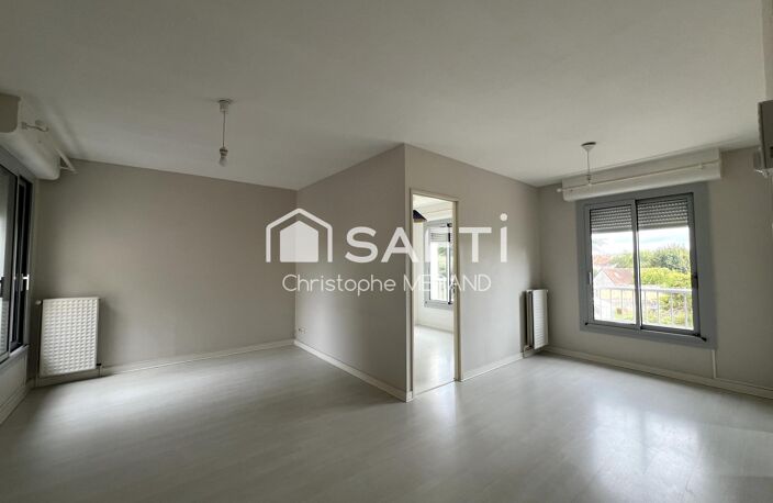 Dans le centre de chatellerault appartement sans Travaux — photo 3