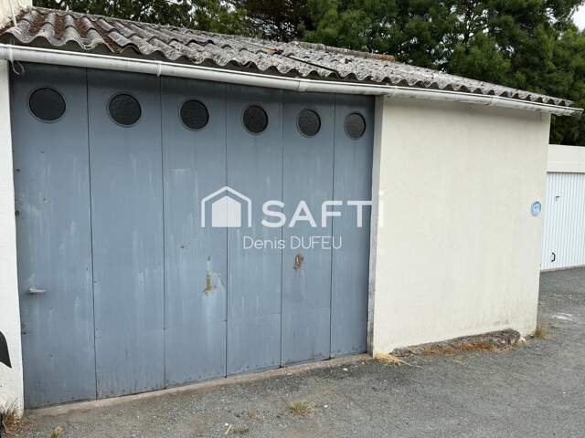 Garage type atelier — photo du bien