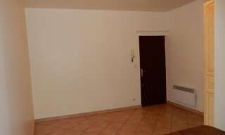 Appartement 1 Pièce 25 m² à louer à Simiane-Collongue (13109)