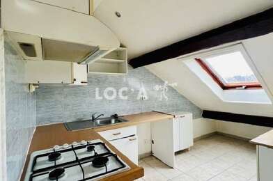Appartement 3 pièces 880 €