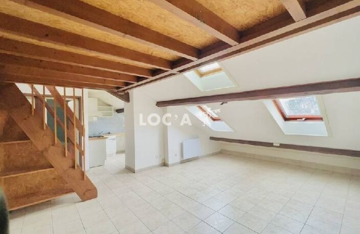 CALUIRE F2BIS avec mezzanine — photo 2