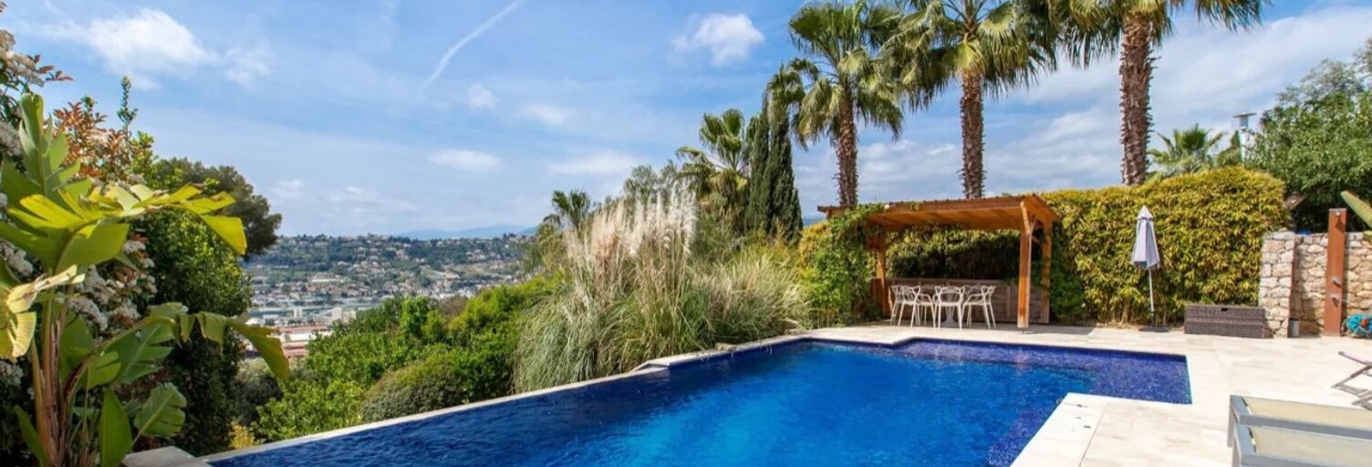 Maison 6 Pièces 193 m² à vendre à Nice (06200)