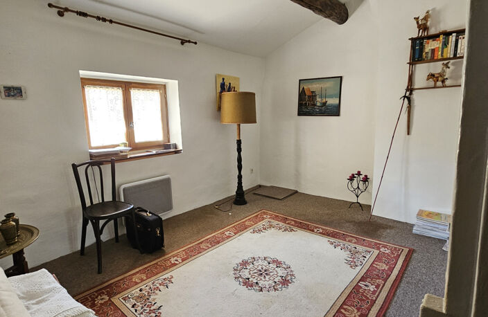 MAISON DE VILLE T7 PISCINE ET TERRAIN — photo 4