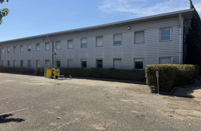 AVIGNON SUD ZAC de la Cristole emplacement stratégique pour — photo 2