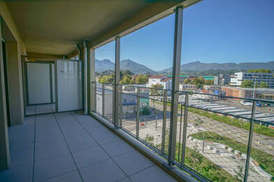 Appartement 3 pièces 895 €