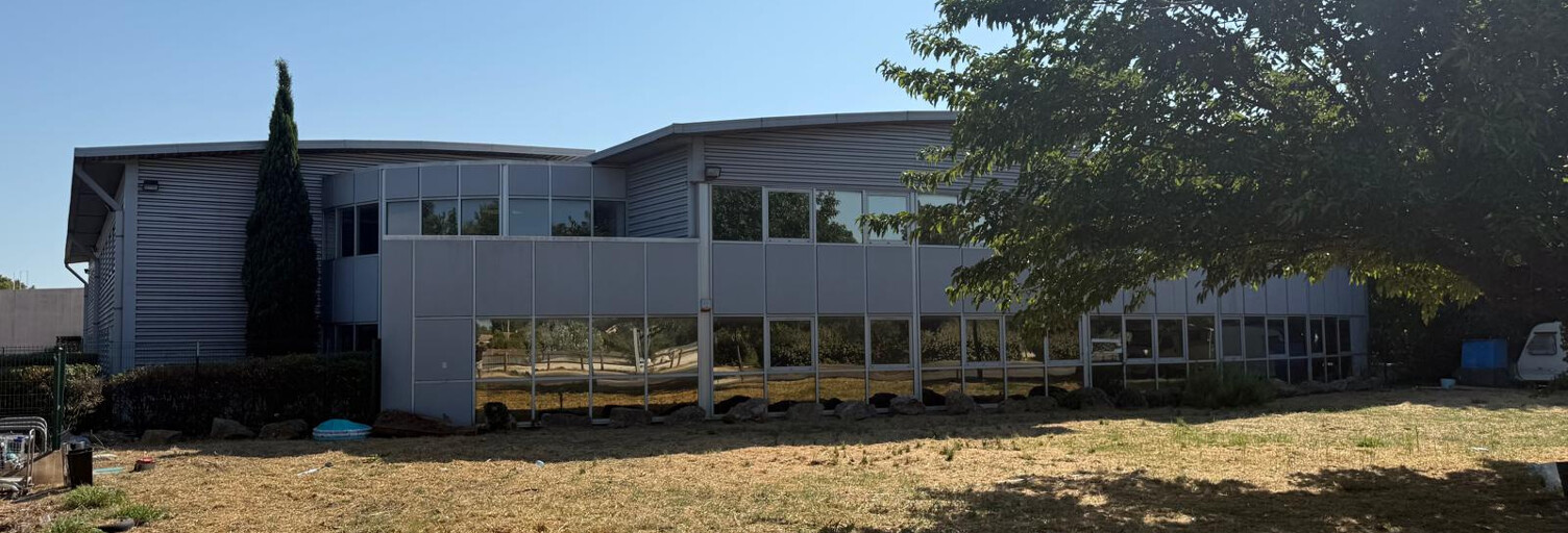 Commerce  262 m² à louer à Avignon (84140)