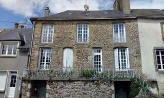 Maison 7 Pièces 200 m² à vendre à Courcité (53700)