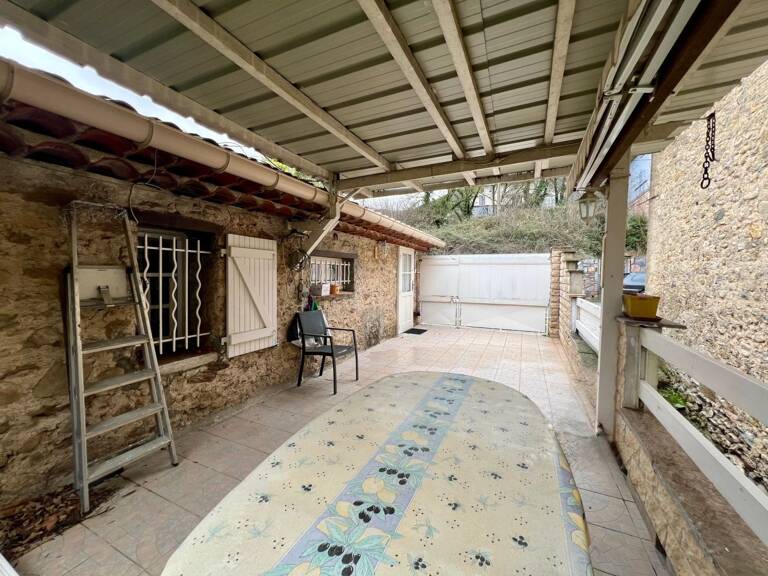 Maison individuelle avec terrasse — photo 1
