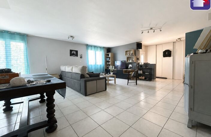 Vente maison 4 pièces 101 m² Saverdun (09700) — photo 5