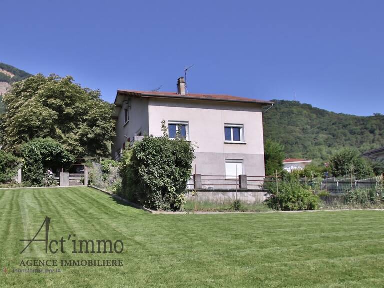 Maison à rénover Claix 5 pièces +cuisine — photo 1