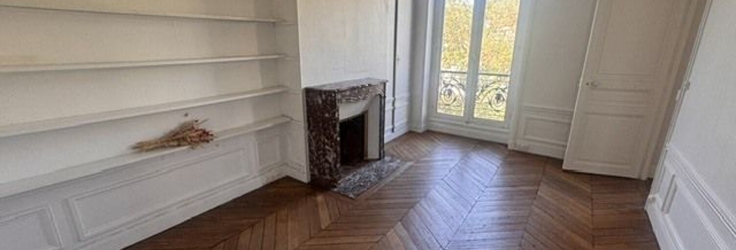 Appartement 2 Pièces 42 m² à louer à Paris 11 (75011)