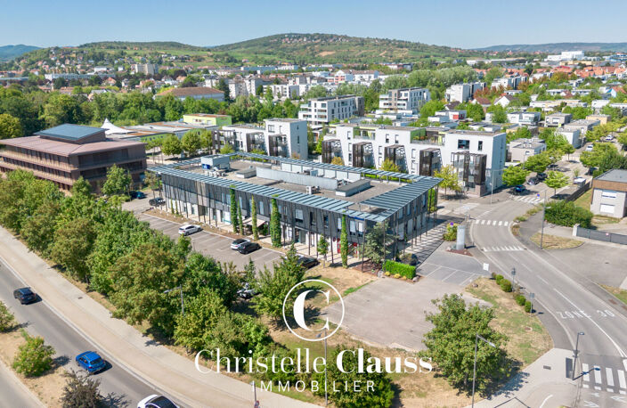 OBERNAI - Local professionnel  191 M² - 6 bureaux/salles -12  parkings — photo 4