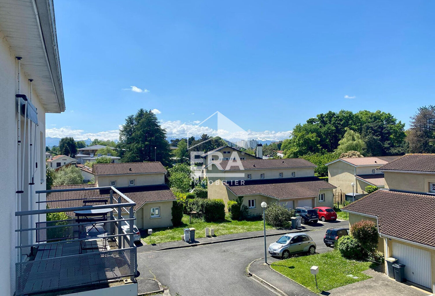 PAU : T2 bis de 52,49 m² Proche Leclerc et Universités (NON LOUE) — photo 1