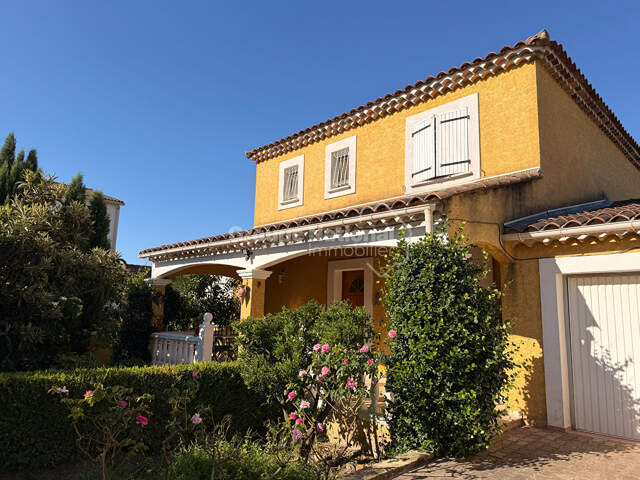 Villa avec garage et terrain de 500 m² Tarascon — photo du bien