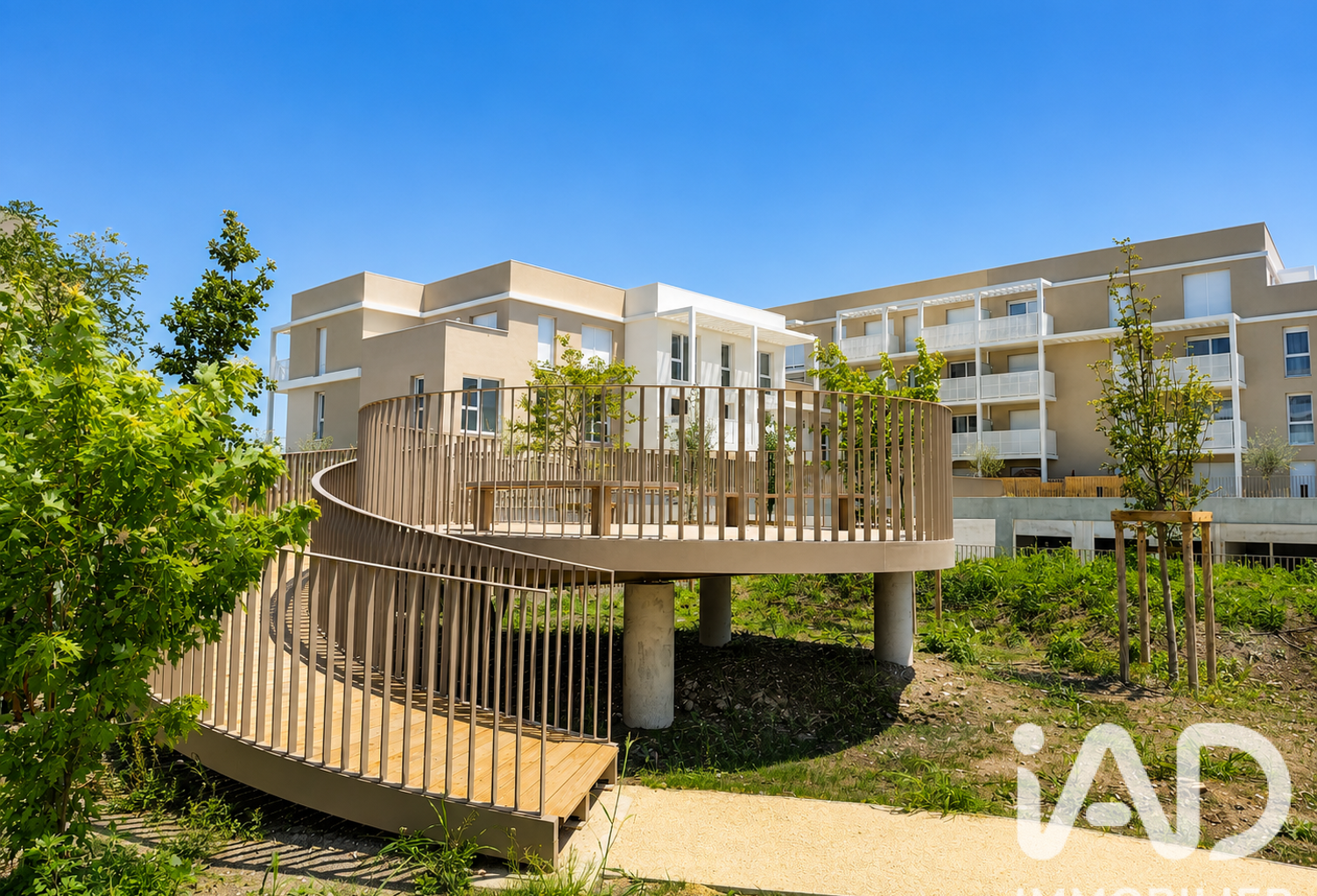 Vente Studio 1 pièce — photo 1
