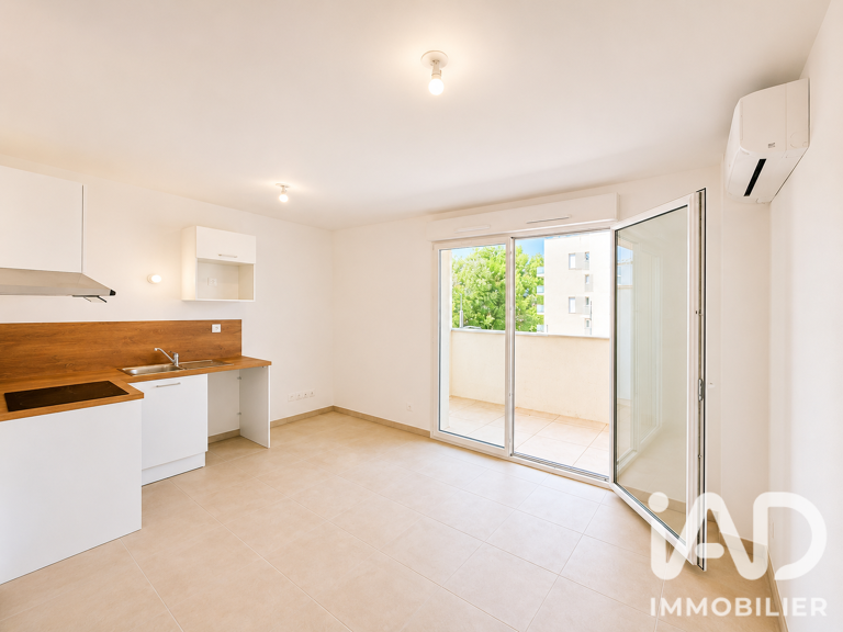 Vente Studio 1 pièce — photo 1