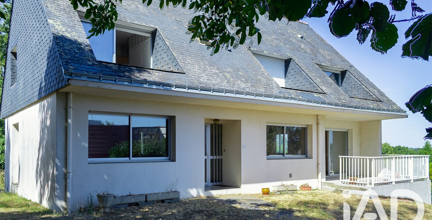 Vente Maison/villa 8 pièces — photo 1