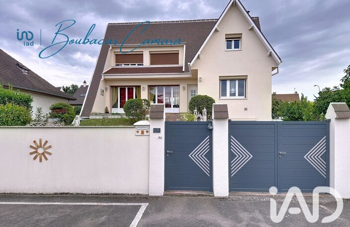 Vente Maison traditionnelle 7 pièces — photo 2