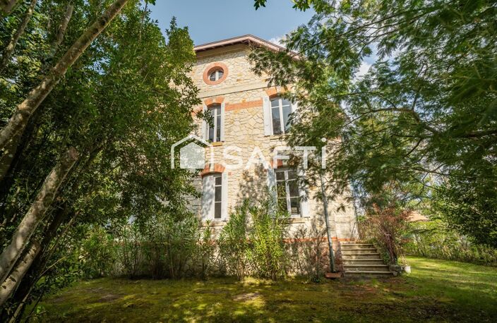 À 400 m de la plage  Maison de Maître 1923, fort potentiel — photo 3