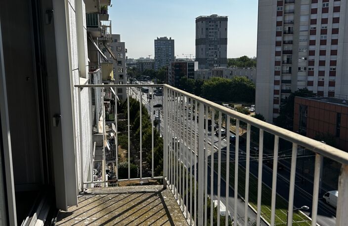 Vente Appartement 5 pièces — photo 2