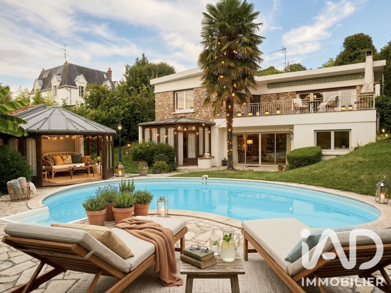 Vente Maison/villa 8 pièces — photo 1