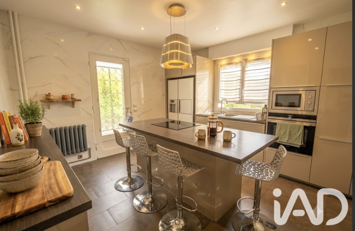 Vente Maison/villa 8 pièces — photo 5