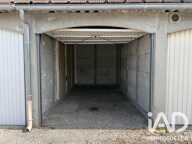 Vente Garage 1 425 m&sup2; — photo 2